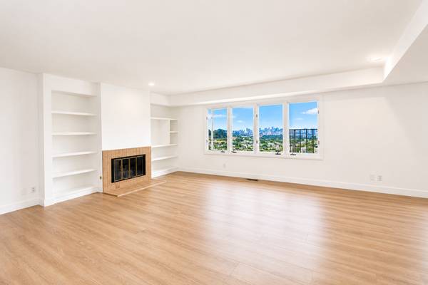 2BR/3BA Condo · San Francisco photo 3