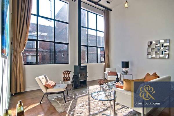 2BR/2BA Loft on Clarence Place · San Francisco photo 2