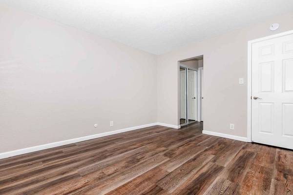 Apartments on Central Avenue · Fremont photo 4