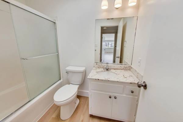 1709 Valota Rd Redwood City, CA 94061 photo 4