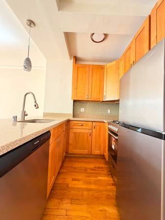 1BR/1BA Apartment · San Francisco photo 3