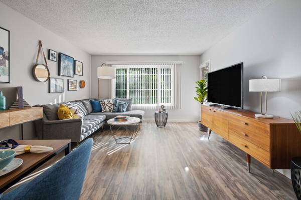 Apartments on Hesperian Blvd · Hayward photo 4