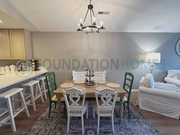 2BR/2BA Condo on Bridle Path Ln · Novato photo 4