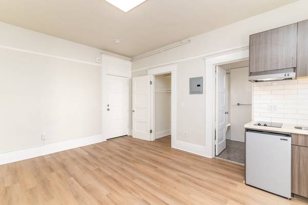 0BR/1BA Apartment on Larkin Street · San Francisco photo 4