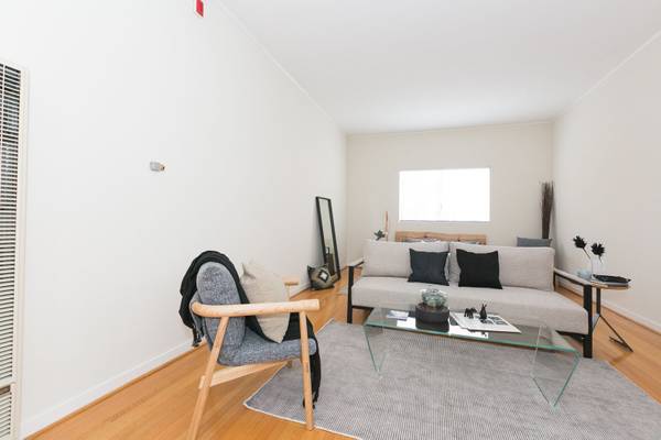 0BR/1BA Apartment on 20th Street · San Francisco photo 2