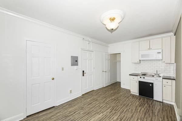 0BR/1BA Apartment on Taylor Street · San Francisco photo 2