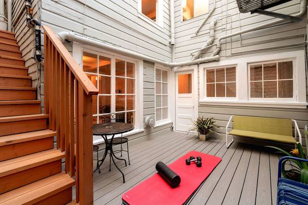 2BR/2BA Apartment · San Francisco photo 2