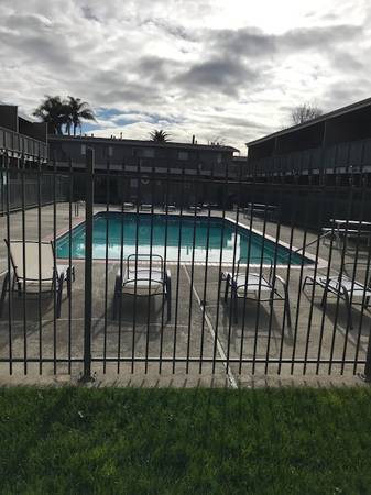 Apartments on Fremont Blvd. · Fremont photo 2