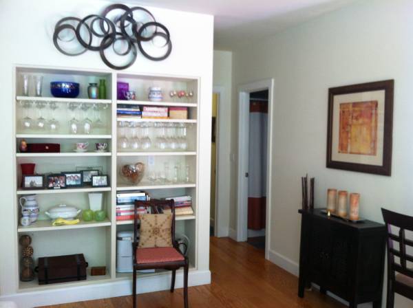 2BR/2BA Apartment · Oakland photo 4