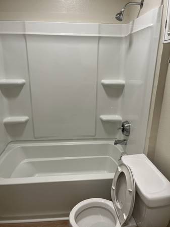 1BR/1BA Apartment · San Rafael photo 3