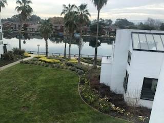 3BR/2BA Condo on Beach Park Blvd. · San Mateo photo 2
