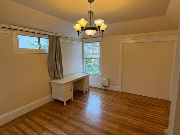2BR/1BA Apartment on Cabrillo · San Francisco photo 3
