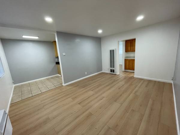 1BR/1BA Apartment on Virginia Lane · Concord photo 5