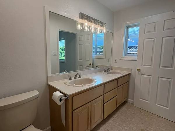 0BR/1BA Apartment · Redwood City photo 5