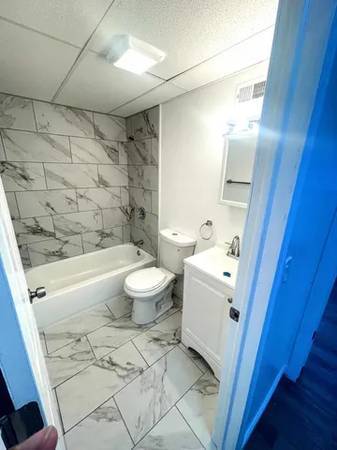 Beautiful Remodeled 3 Bedroom Townhome photo 3