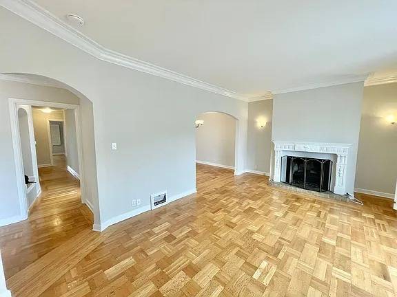 3BR/2BA Single Family House on 25th Avenue · San Francisco photo 2