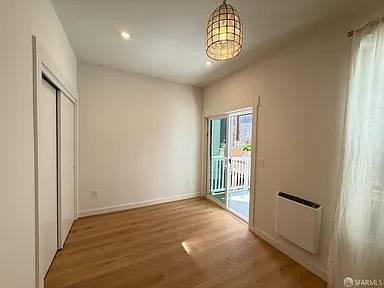 2BR/1BA Single Family House on Country Club Dr · San Francisco photo 4