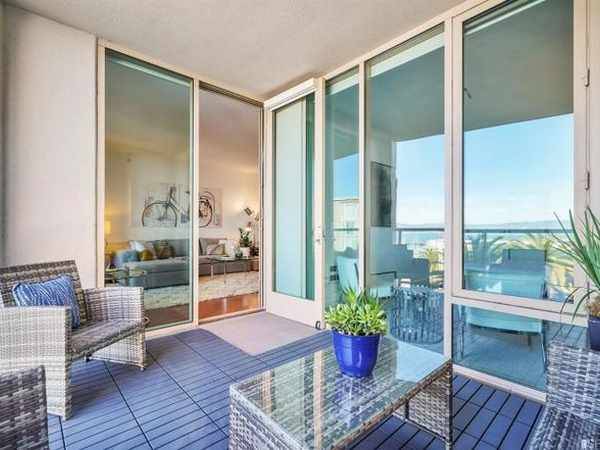 1BR/1BA Apartment · San Francisco photo 2