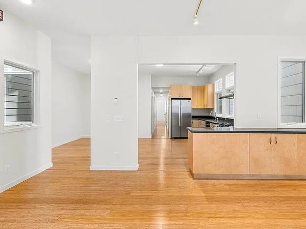 3BR/1BA Apartment · San Francisco photo 2