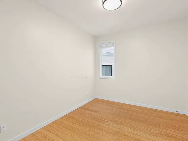 3BR/1BA Apartment · San Francisco photo 5