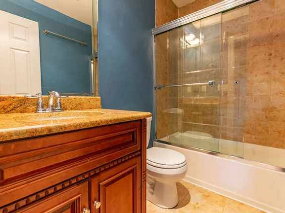 1BR/1BA Apartment · San Francisco photo 5