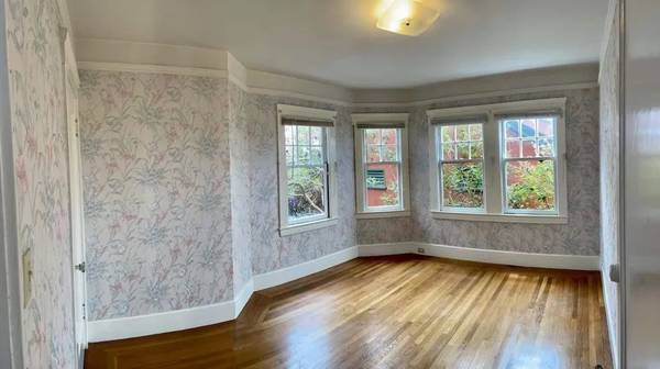 3BR/2BA Apartment · San Francisco photo 3