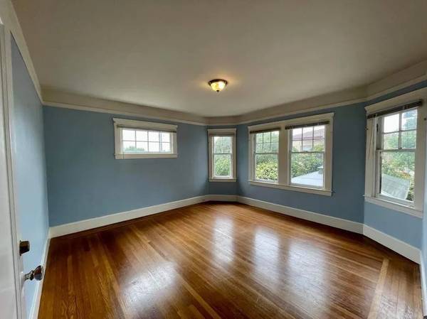 3BR/2BA Apartment · San Francisco photo 4