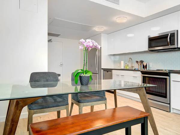 855 Brannan photo 3