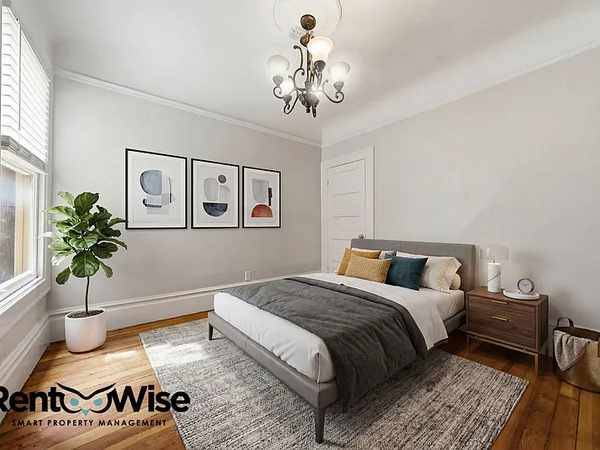 2BR/1BA Apartment · San Francisco photo 4
