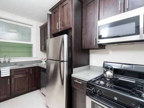 1BR/1BA Apartment · San Francisco photo 2