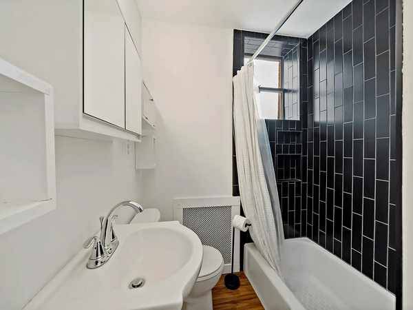 1BR/1BA Apartment · San Francisco photo 4