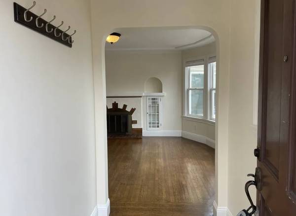 1BR/1BA Apartment · San Francisco photo 2