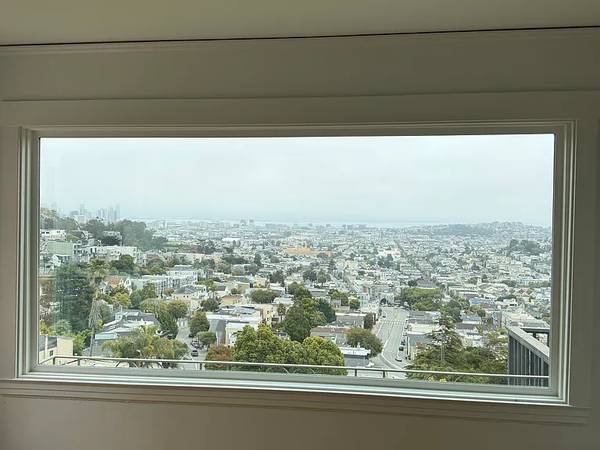 2BR/1BA Apartment · San Francisco photo 3