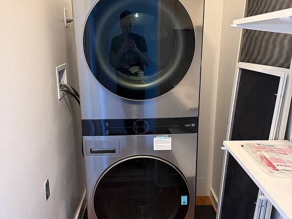 2BR/1BA Apartment · San Francisco photo 5