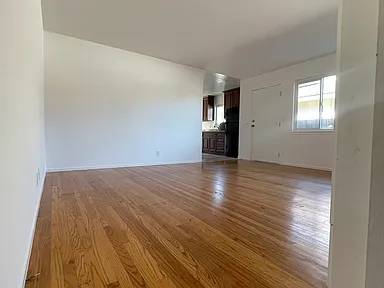 2BR/1BA Duplex on Haven Ave · Menlo Park photo 4
