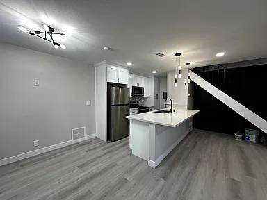 2BR/1BA Condo on Coy Dr · San Jose photo 2