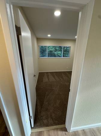 2BR/1BA Apartment · Corte Madera photo 5