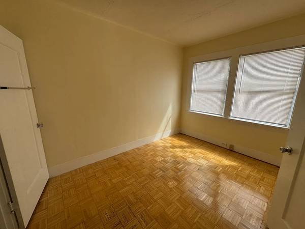 5913 Vallejo St Emeryville, CA 94608 photo 4