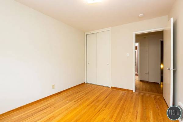 2BR/1BA Apartment · San Francisco photo 3