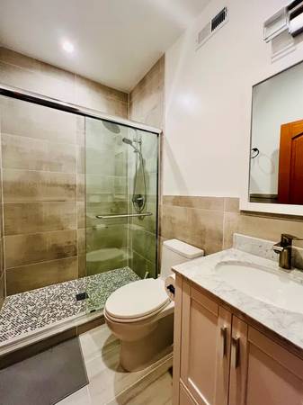 2BR/2BA Apartment · San Francisco photo 4