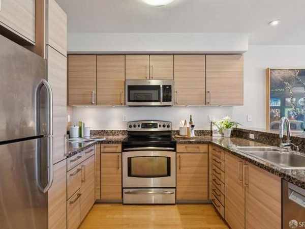 1BR/1BA Apartment · San Francisco photo 2