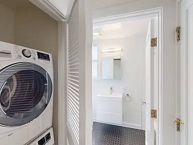 2BR/1BA Apartment on Jones St · San Francisco photo 4