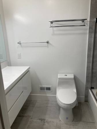 2BR/1BA Duplex · San Jose photo 3