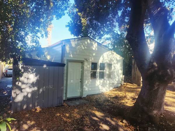 Brand New Spacious Oakland Hills Home photo 2