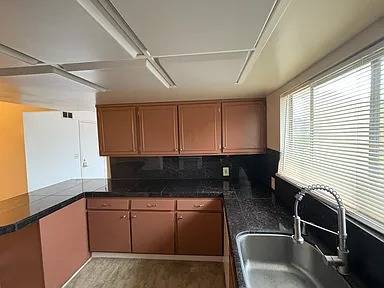 Camino Commons photo 3