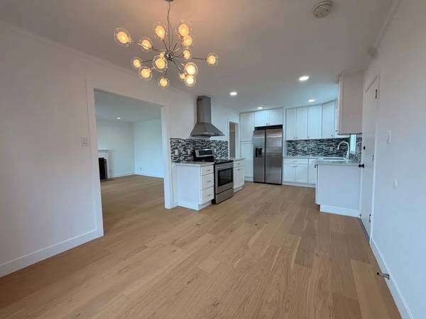 710 West Orange Avenue, South San Francisco, CA 94080 photo 4