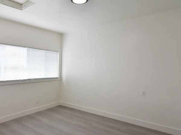 5BR/2BA Single Family House on 31st St · Oakland photo 4