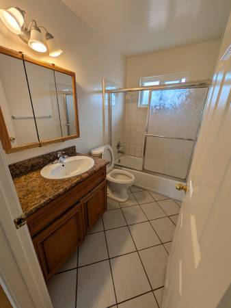 Apartments on Civic Campus Way · South San Francisco photo 2