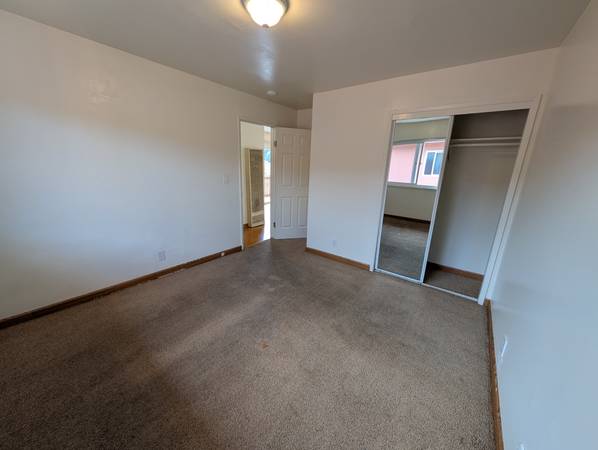 Apartments on Civic Campus Way · South San Francisco photo 4