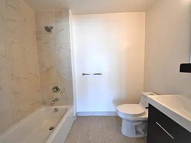 1BR/1BA Apartment on Franklin S · San Francisco photo 5